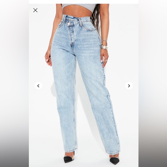 New With Tags Crossover Straight Leg Jeans - Light Blue Wash - Size 11 - Picture 2 of 5